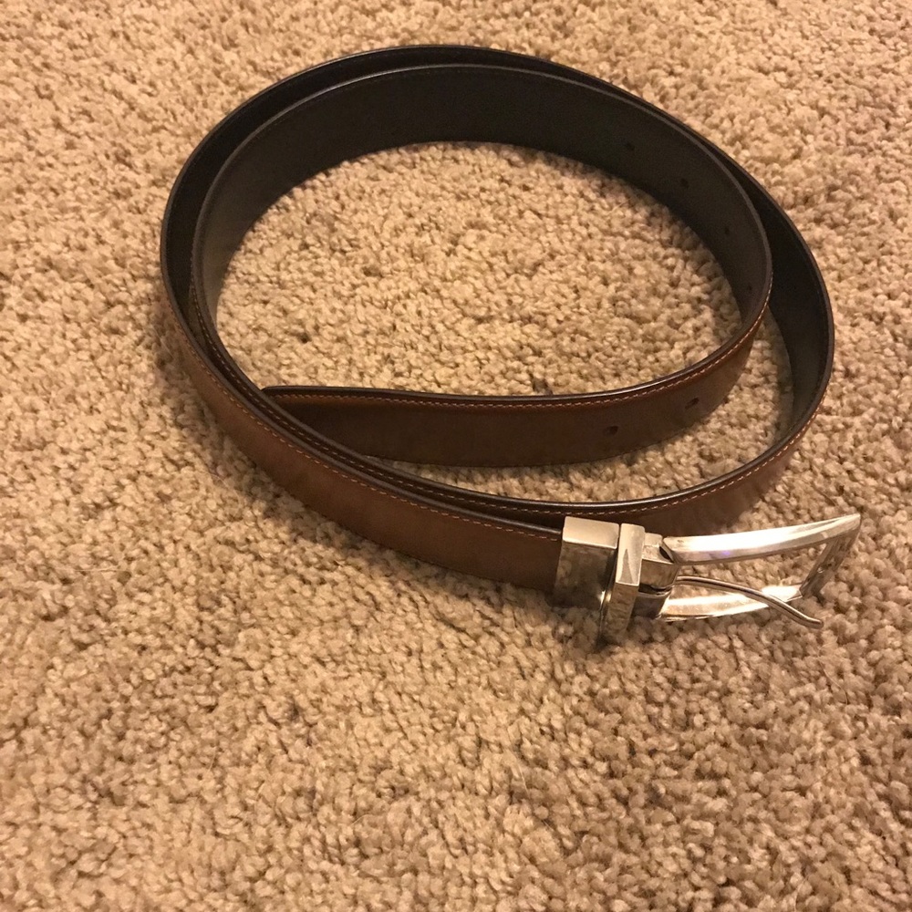 Perry Ellis belt